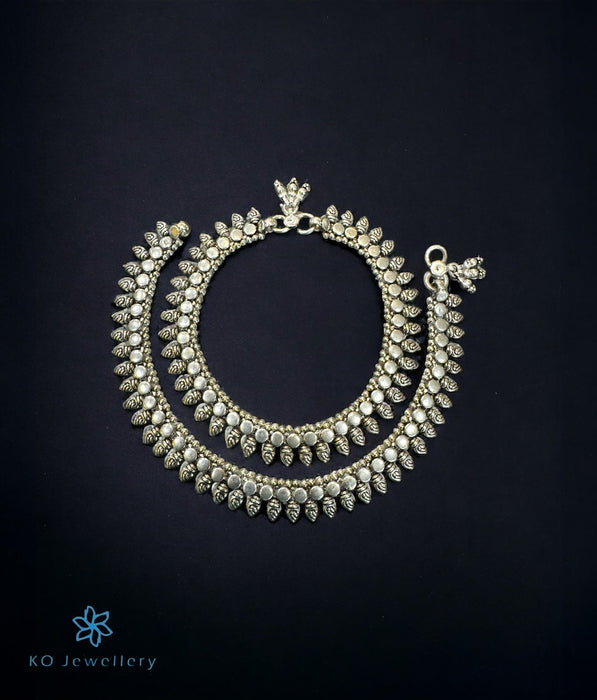 The Yudhvan Plain Silver Bridal Anklets