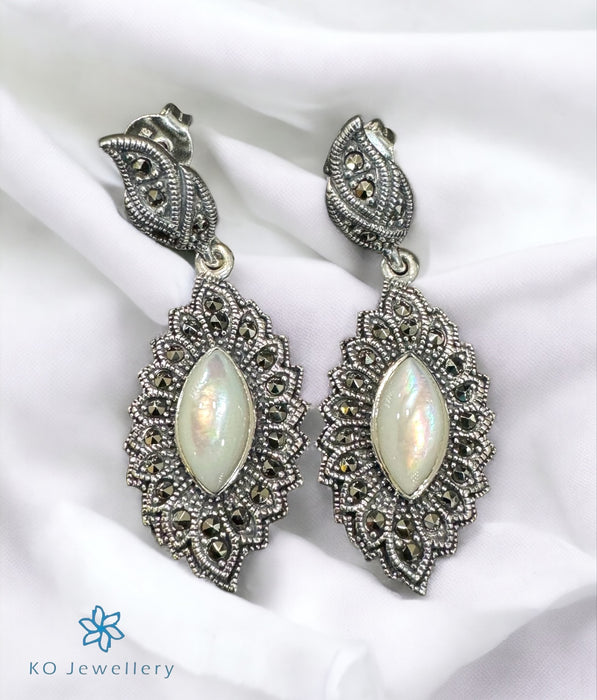 The Snow Sparkle Silver Marcasite Necklace & Earrings