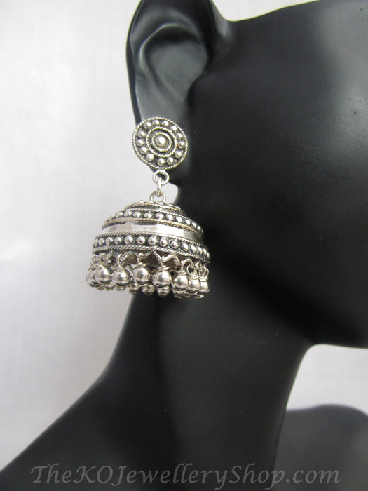 Unique design ornate earring for women buy online