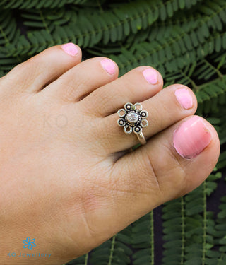The Anandita Silver Toe-Rings (White)