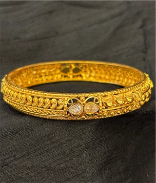 The Aaradhya Silver Filigree Bangle-Single (White/Size 2.2/2.4/2.6/2.8)