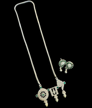 The Vajra Shankhu, Chakra Nama Silver Necklace & Earrings (Oxidised)