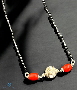 The Vismaya Silver Necklace/ Mangalsutra