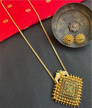 The Amitava Silver Square Pendant & Earrings - Green