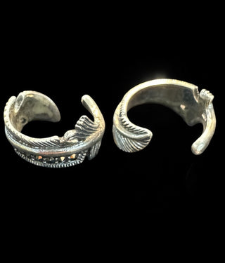 The Feather Silver Marcasite Toe-Rings