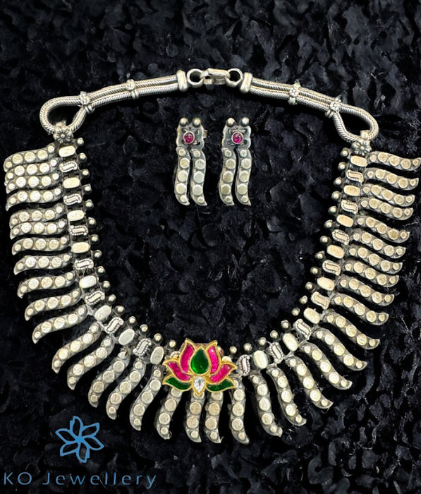 The Salina Silver Antique Necklace
