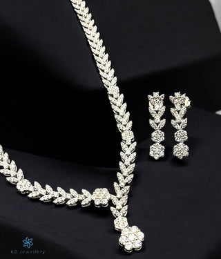 The Amandan Sparkle Silver Necklace & Earrings