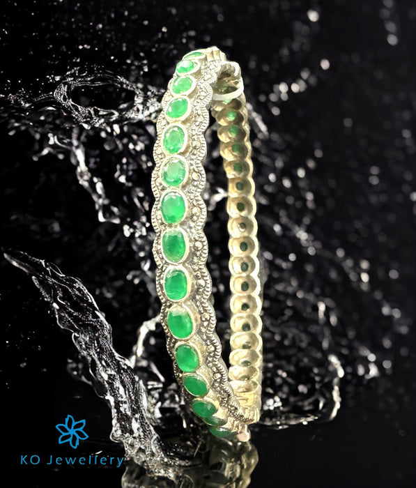 The Zylphia Marcasite Silver Openable Bracelet(Green)