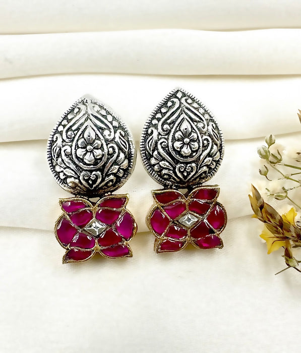 The Intricate Silver Kundan Earrings (Red)(2 tone)