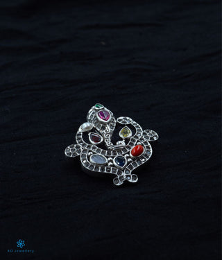 The Kapila Silver Navarathna Ganesha Pendant (Oxidised)