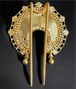 The Yuthika Nakkasi Silver Bridal Hair Pin (Green)