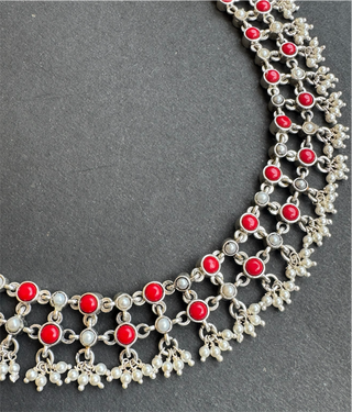 The Sayami Silver Coral Mesh Necklace(Oxidised)