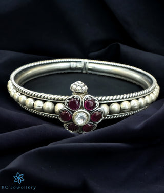 The Kalyani Silver Openable Bracelet (Size 2.6)