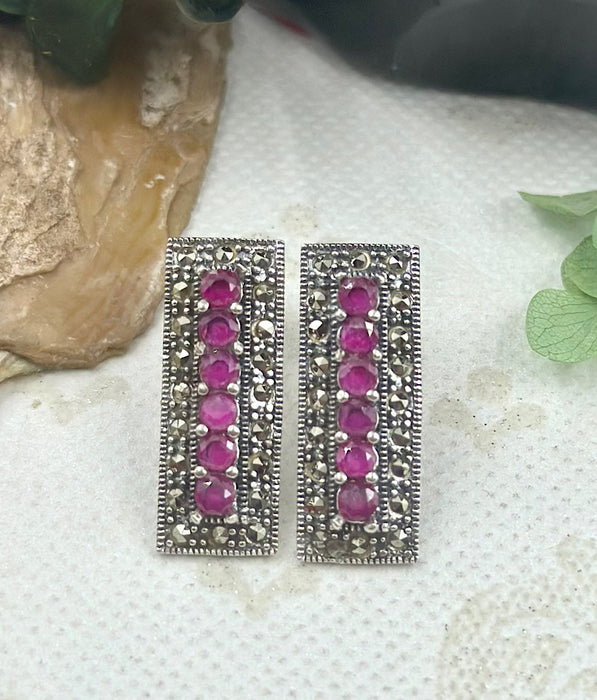 The Silver Marcasite Earstuds (Red)