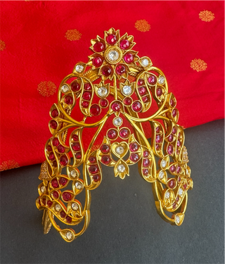 The Vedya Silver Kemp Floral Bridal Armlet or Vanki