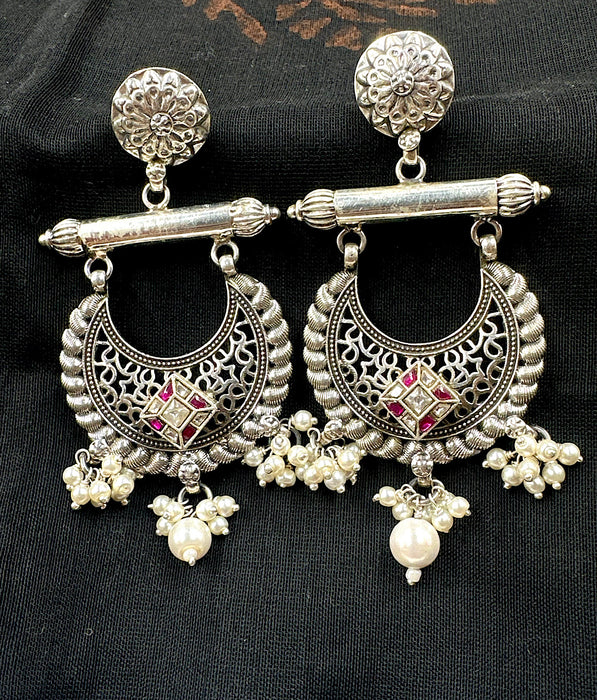 The Silver Pearl Jadau Earrings