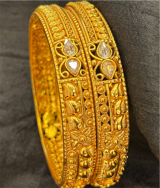 The Aaradhya Silver Filigree Bangle-Single (White/Size 2.2/2.4/2.6/2.8)