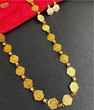 The Sadara Silver Lakshmi Pearl Kasumala Necklace & Earrings