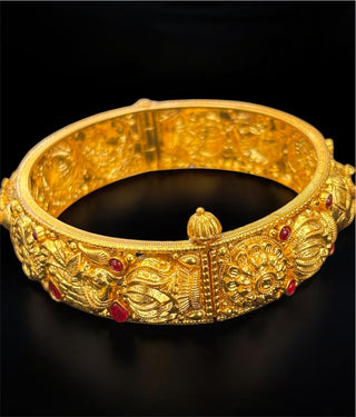 The Hridaya Silver Peacock Nakkasi Openable Kada - Single (Size/2.2/2.4/2.6/2.8)