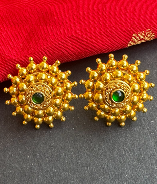 The Chakratiya Silver Earstuds (Green)