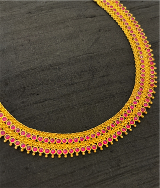 The Sarika Silver Kemp Necklace & Earrings