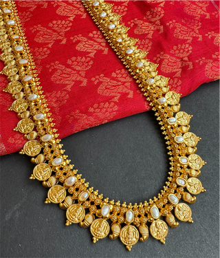 The Pratha Antique Silver Lakshmi Kasumala Coin Necklace/Waistbelt (Pearl)