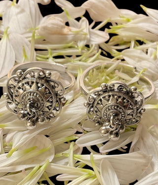 The Malati Silver Gejje Toe-Rings