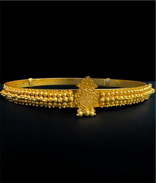 The Dhriti Traditional Silver Lakshmi Gejje Oddiyanam Waist belt