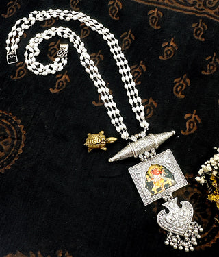 The Silver Handpainted Ganesha Necklace