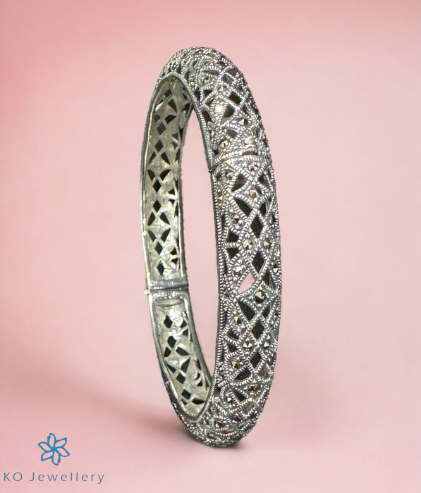 The Bejewelled Silver Marcasite Openable Bracelet