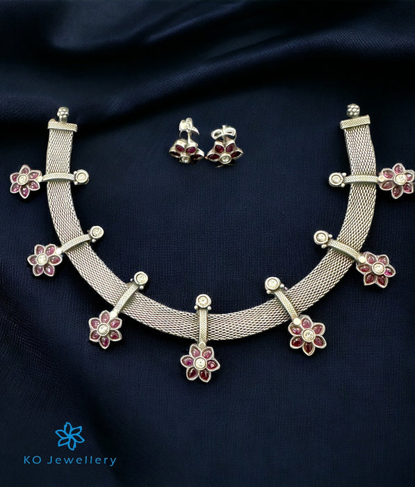 The Mridul Silver Kemp Necklace & Earrings