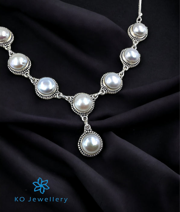 The Silver Pearl Necklace & Earrings