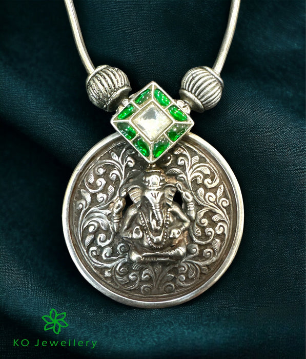 The Devavrata Silver Antique Kundan Necklace