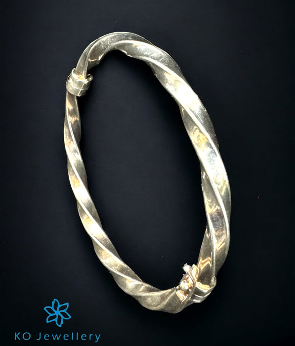 The Ashley Silver Openable Bracelet (Size 2.6)