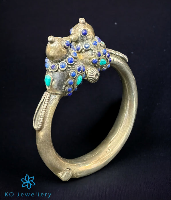 The Silver Lovebirds Antique Openable Bracelet (Size 2.2)