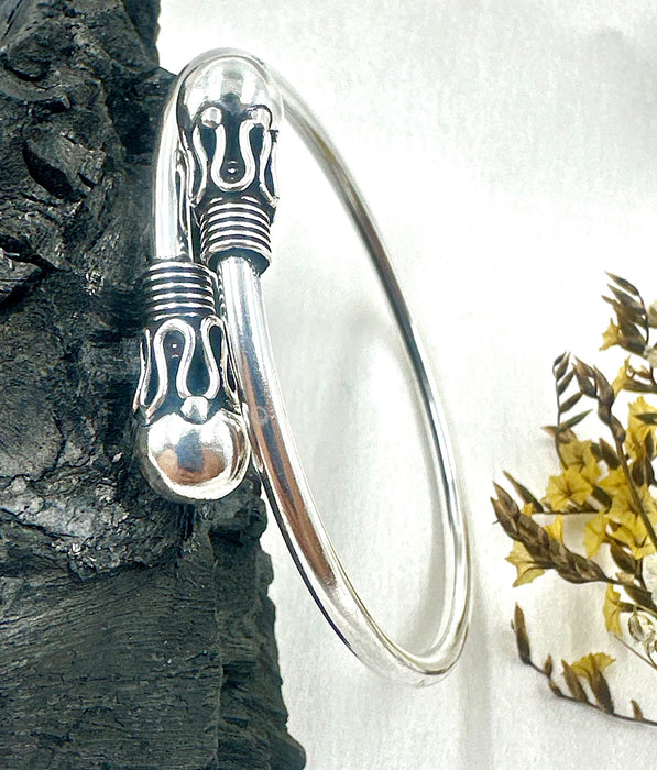 New Antique Jewellery Designs Bangles Screw Open Bracelet Type Online B21370