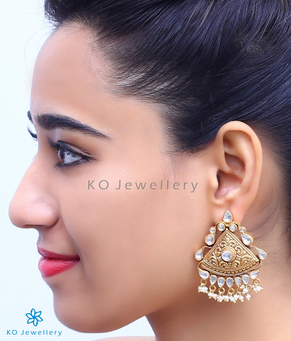 Purchase antique jadau earrings from Jaipur starting @INR 7100