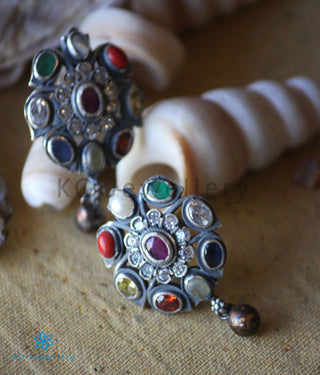 The Abhijita Silver Navratna Necklace (Oxidised)