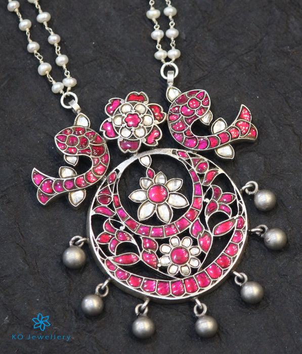 The Omrah Silver Kundan-Jadau Necklace.