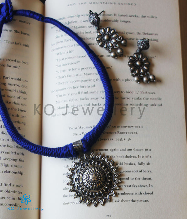 The Mana Silver Thread Necklace