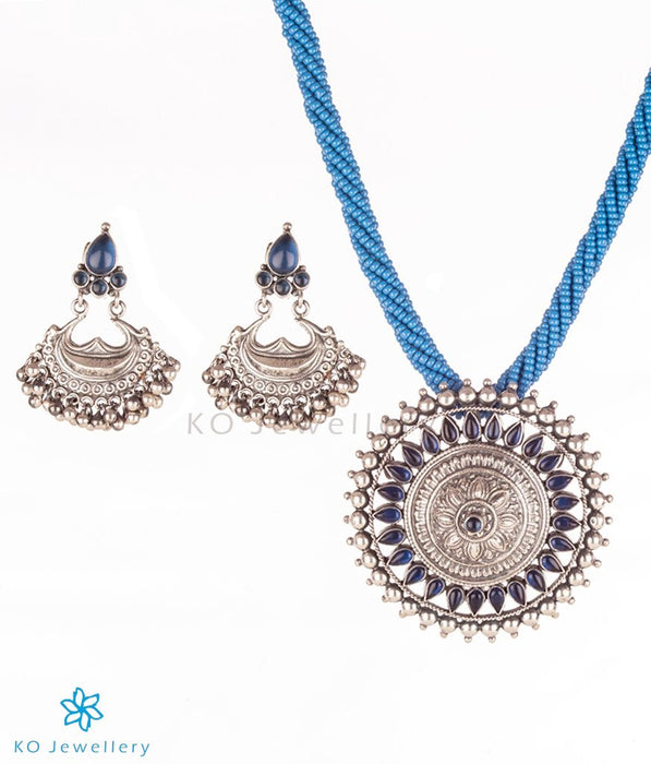 The Rakodi Silver Necklace (Blue)