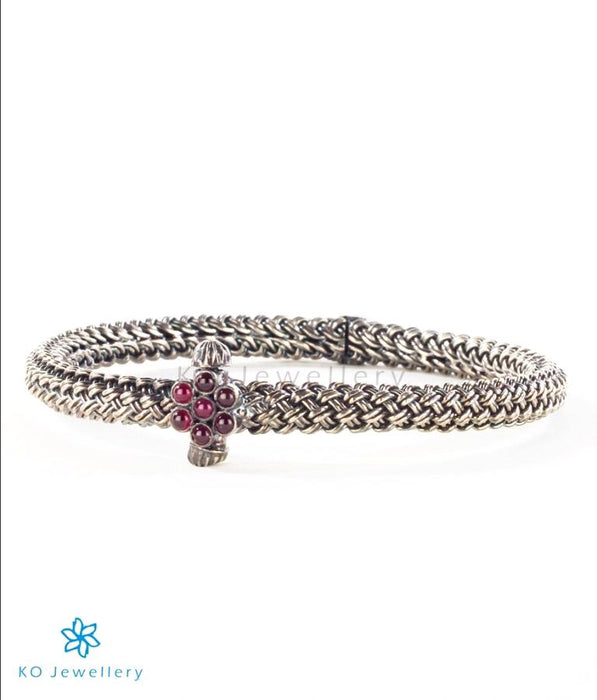 Intricately handcrafted temple jewellery bracelet