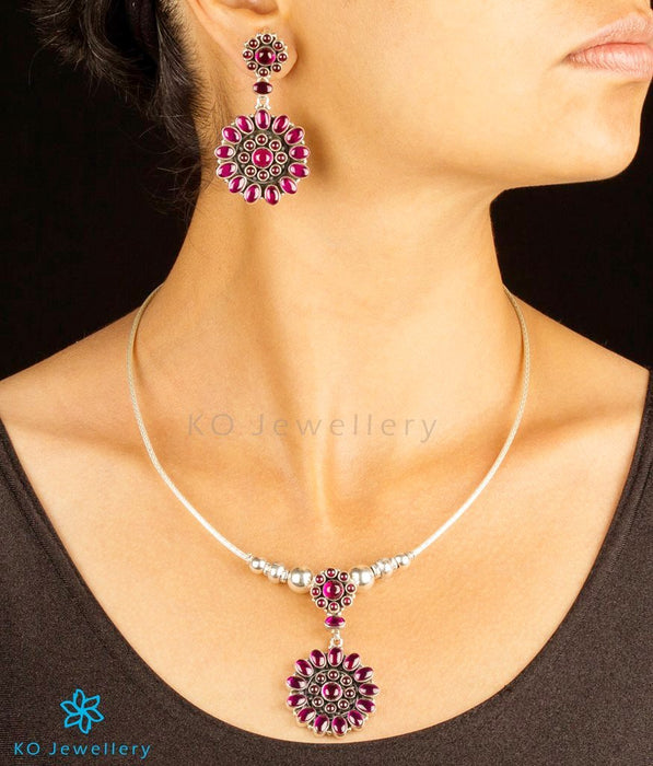 Stunning Jaipur jewellery with semi precious gemstones