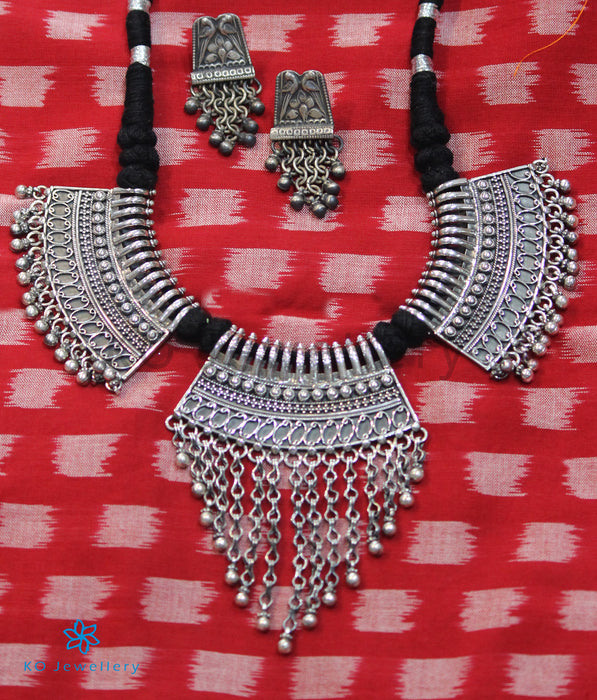The Matsara Silver Necklace (Black)