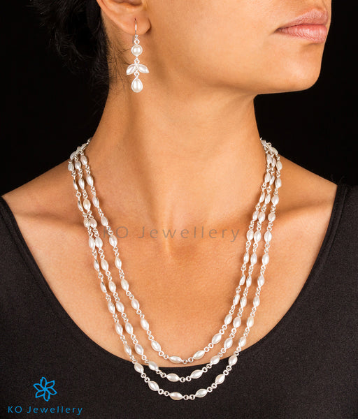 Delicate natural pearl jewellery online shopping India