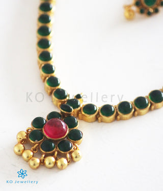 The Pranidhi Addigai Silver Necklace (Green)