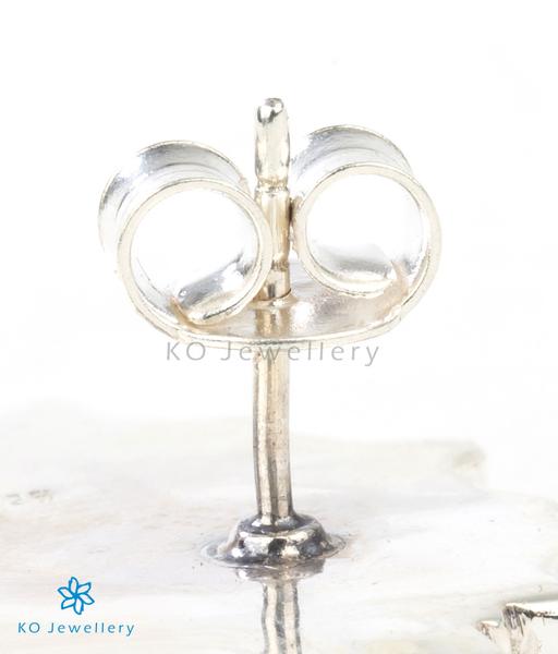 The Chaturbhuj Silver Ganesha Necklace