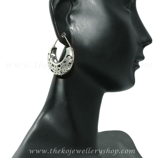 Hand crafted hoop earrings for women online shopping