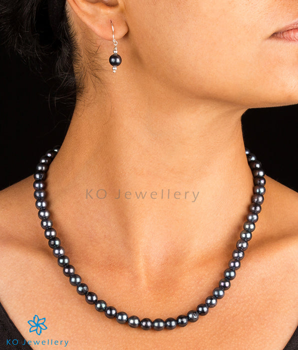 Black Necklace Beads