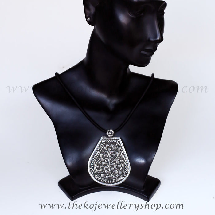 Hand made silver jewellery purchase online